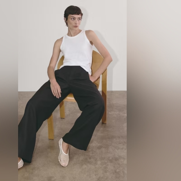 EVERLANE THE ORGANIC COTTON CUT AWAY TANK IN WHITE•Size XXS•NWT! - Picture 2 of 6